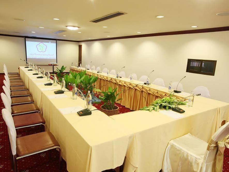 Thumrin Hotel Транг Екстер'єр фото